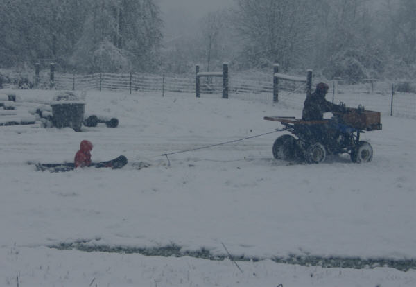 web-4-wheeler-in-snow.jpg